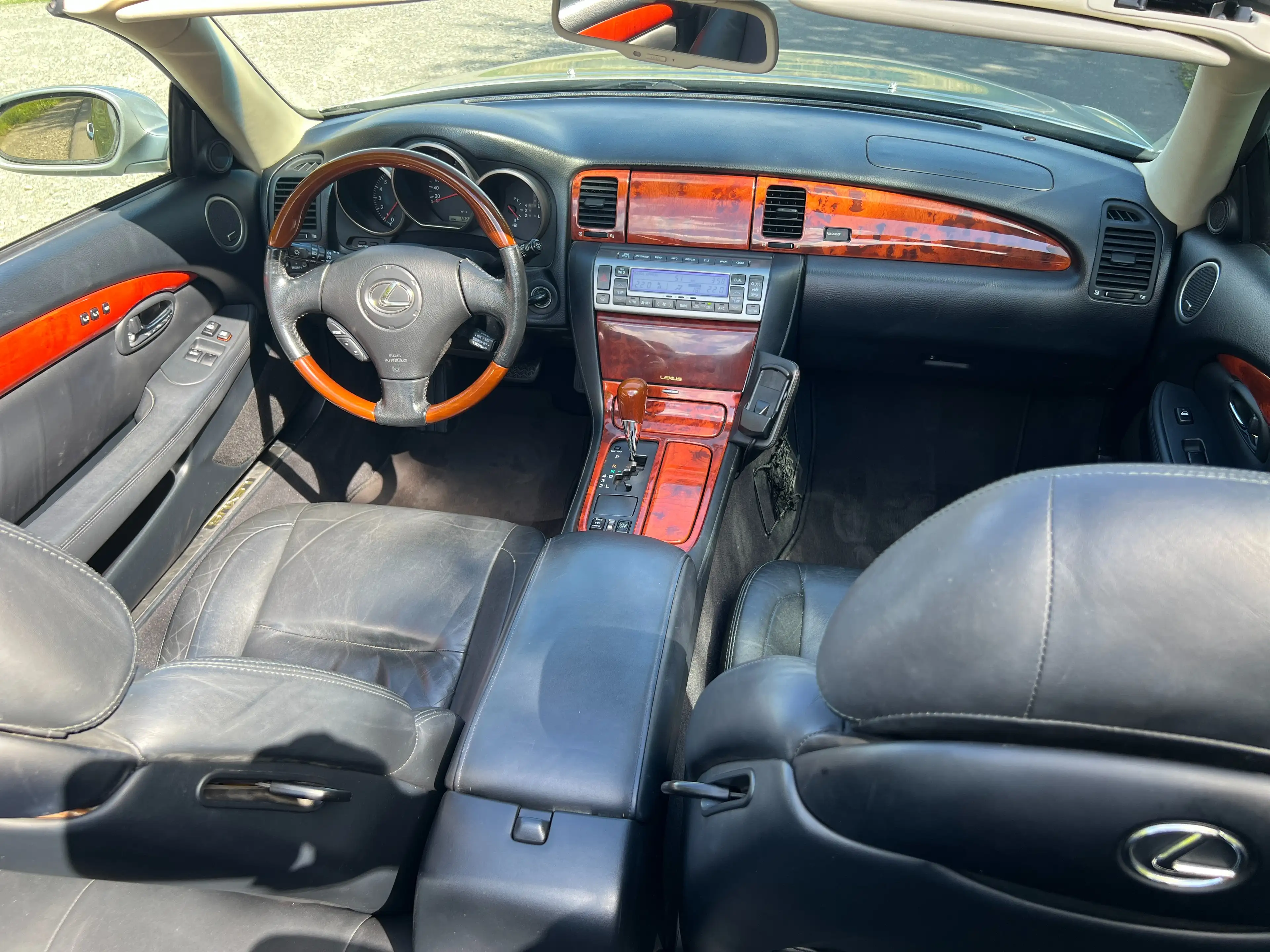 Lexus SC 430 SC V8 — photo 6