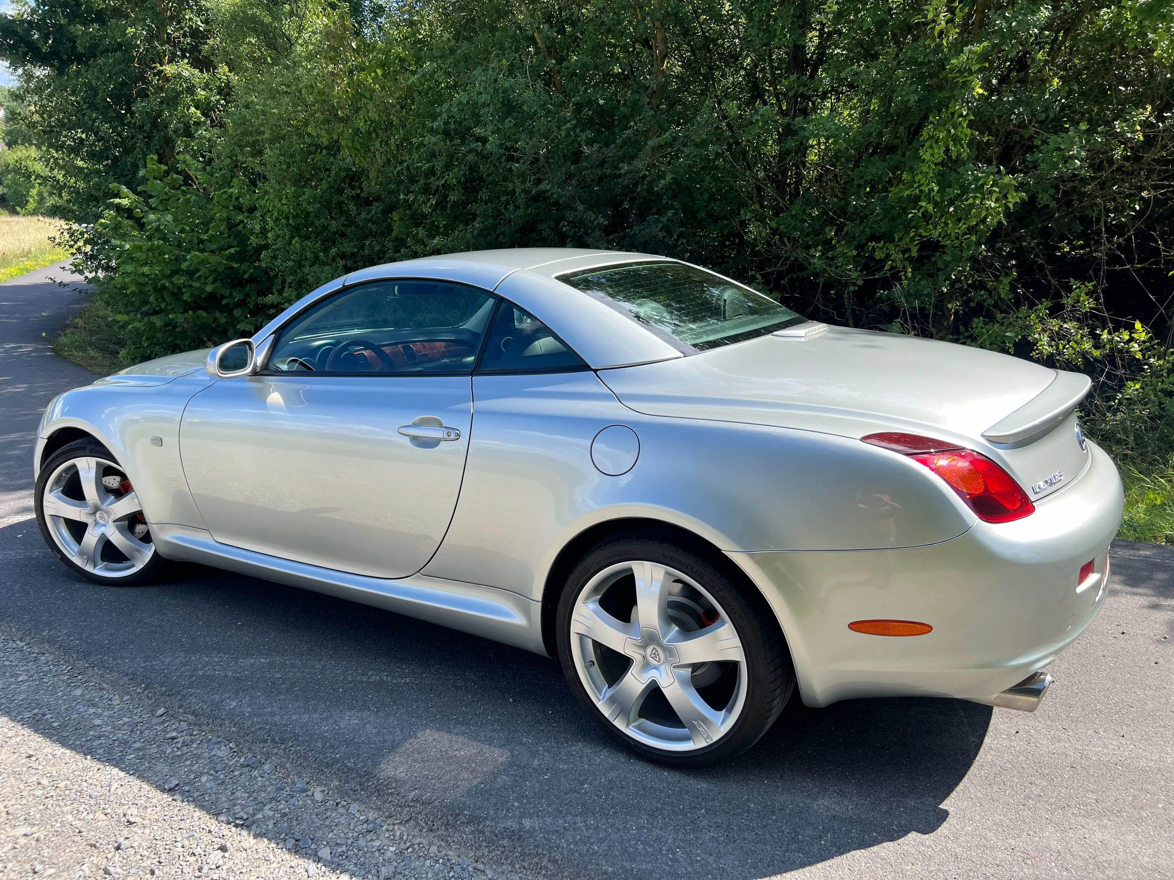 Lexus SC 430 SC V8 — photo 15
