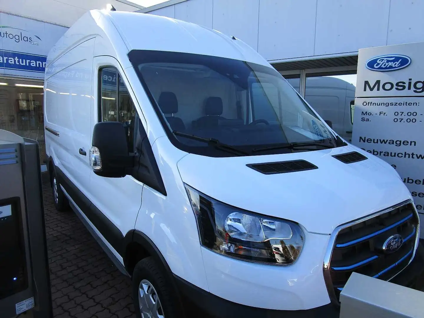 Ford Transit E-350 L3H3 Lkw HA Trend Weiß - 1