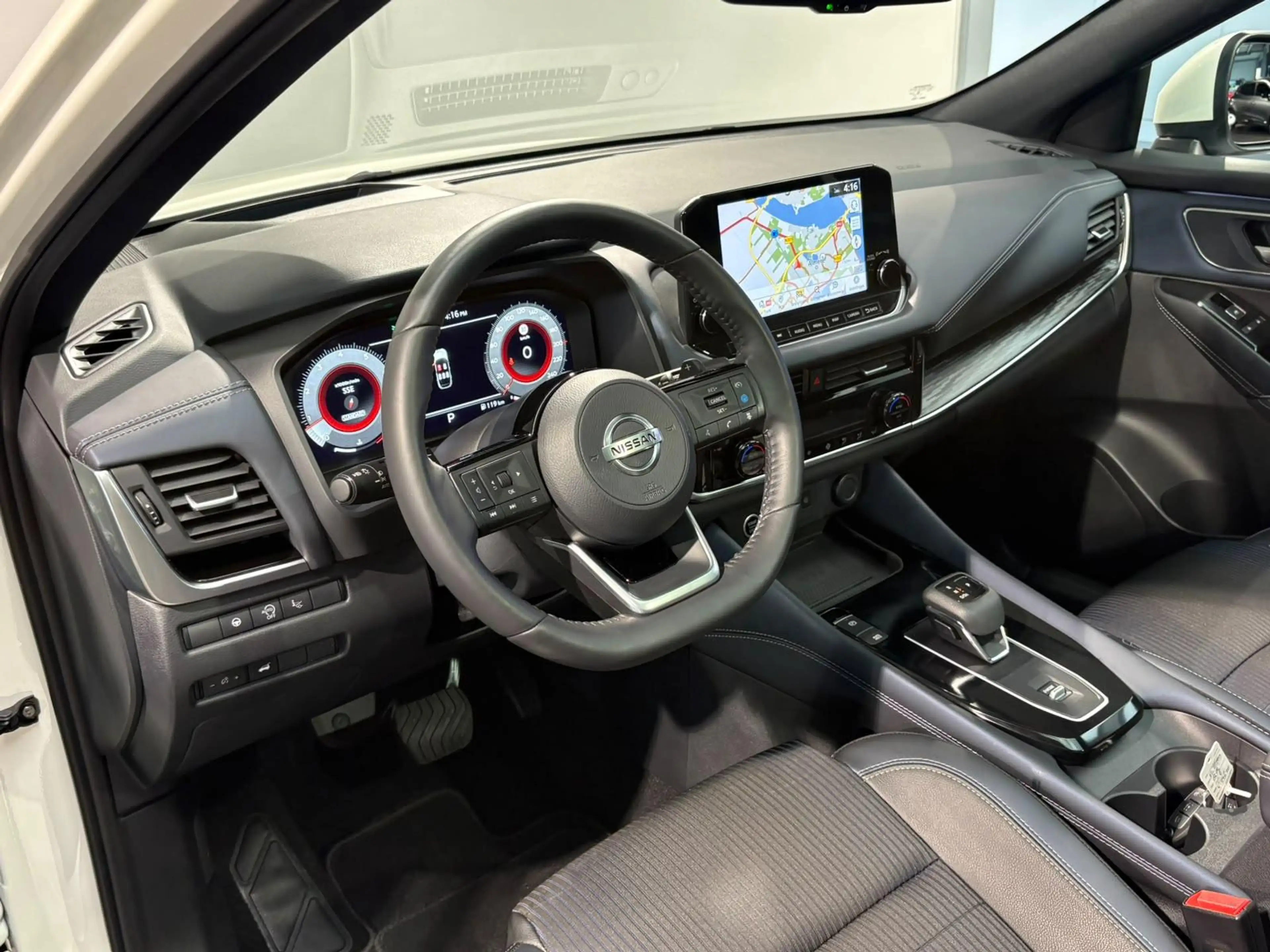 Nissan Qashqai 1.3 MHEV Xtronic Tekna Plus | Head up Display | 36 — photo 23