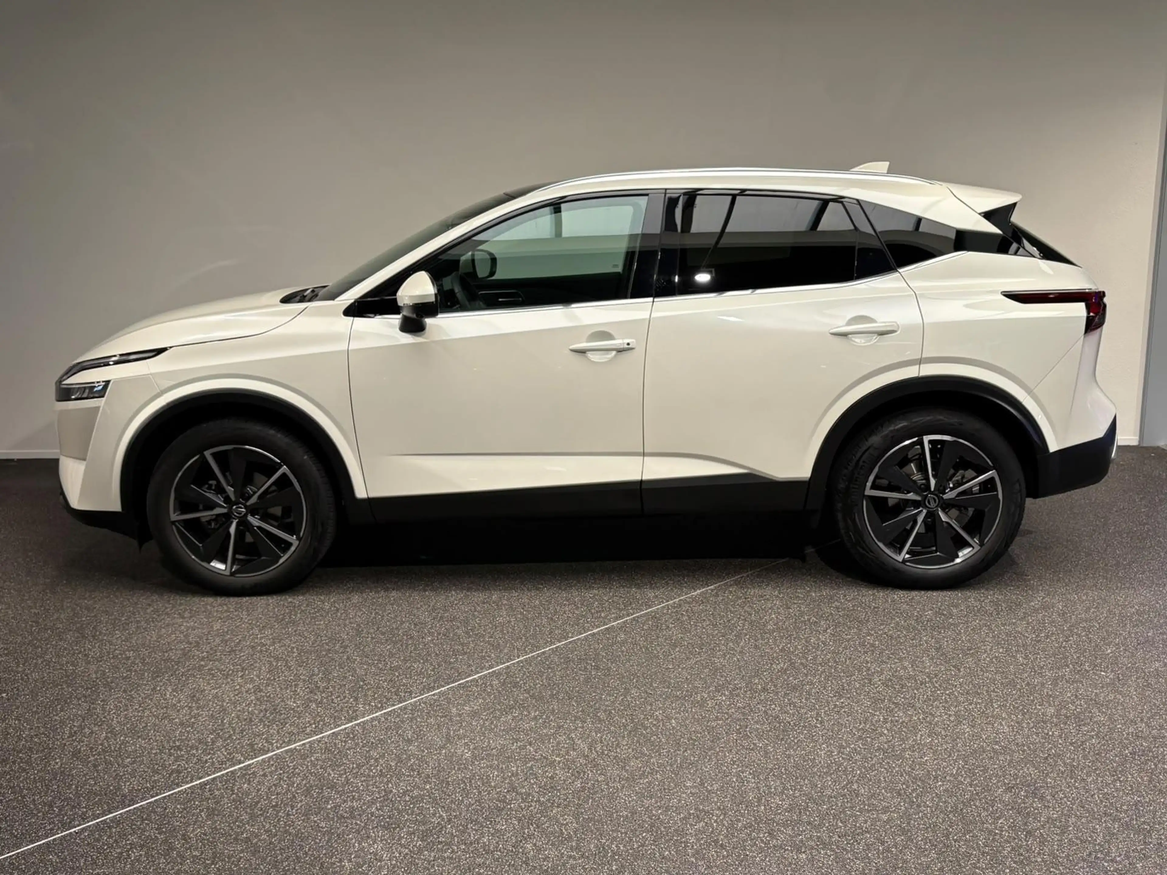 Nissan Qashqai 1.3 MHEV Xtronic Tekna Plus | Head up Display | 36 — photo 15