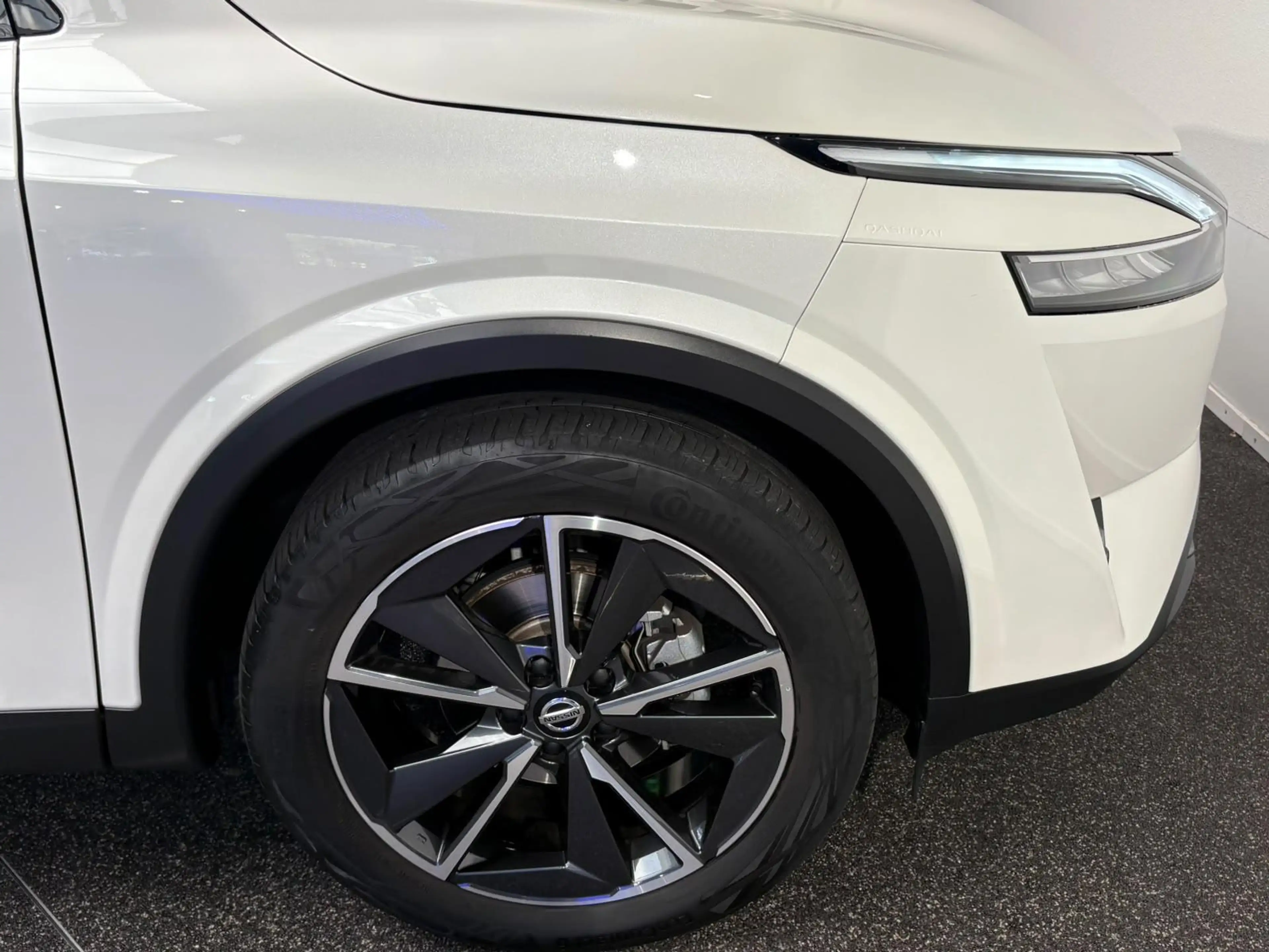Nissan Qashqai 1.3 MHEV Xtronic Tekna Plus | Head up Display | 36 — photo 25