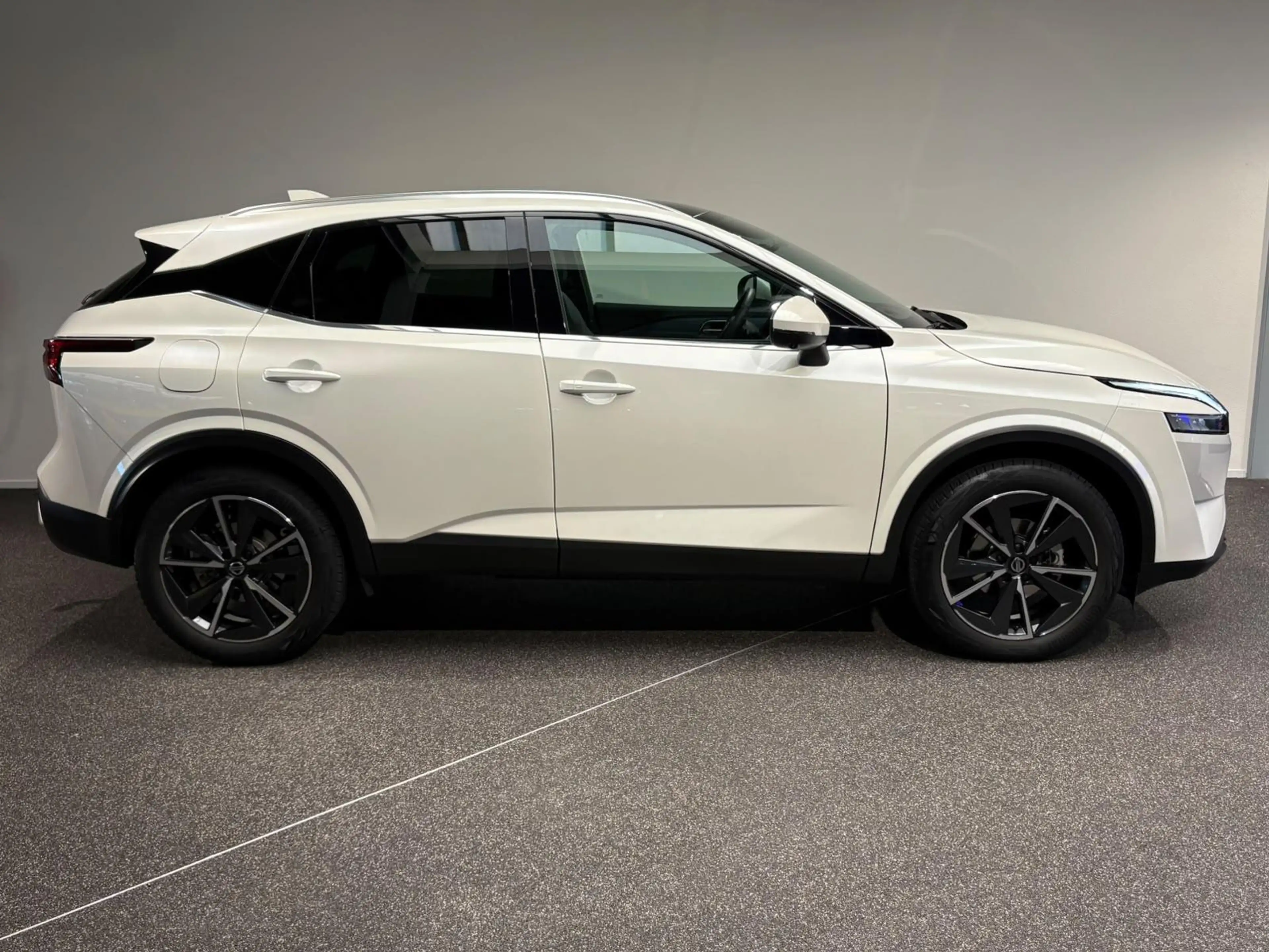 Nissan Qashqai 1.3 MHEV Xtronic Tekna Plus | Head up Display | 36 — photo 16