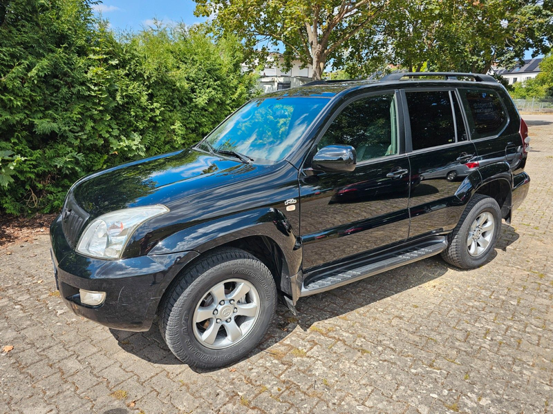 Toyota Land Cruiser 3.0 D-4D Leder Navi Kamera — photo 3
