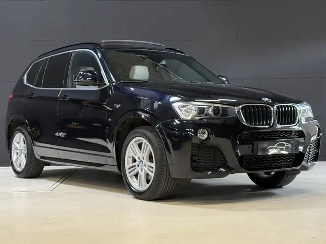 BMW X3 view 6