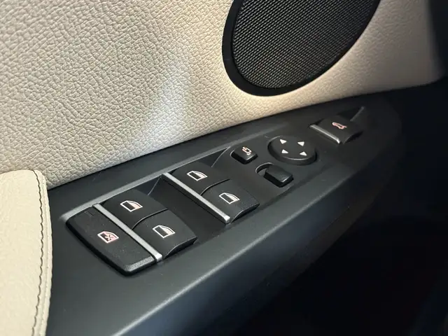 BMW X3 view 27