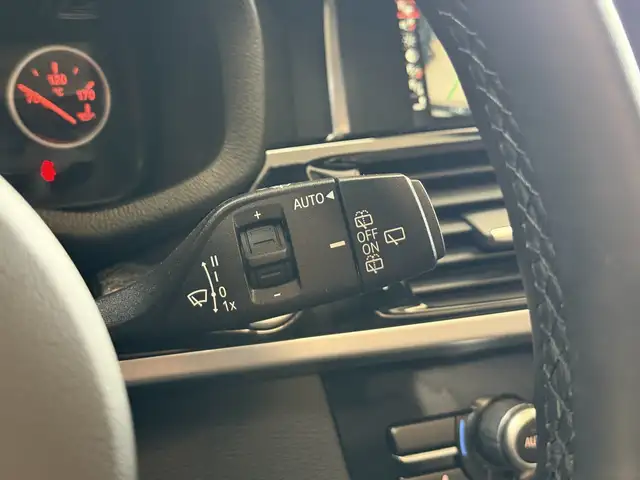 BMW X3 view 26
