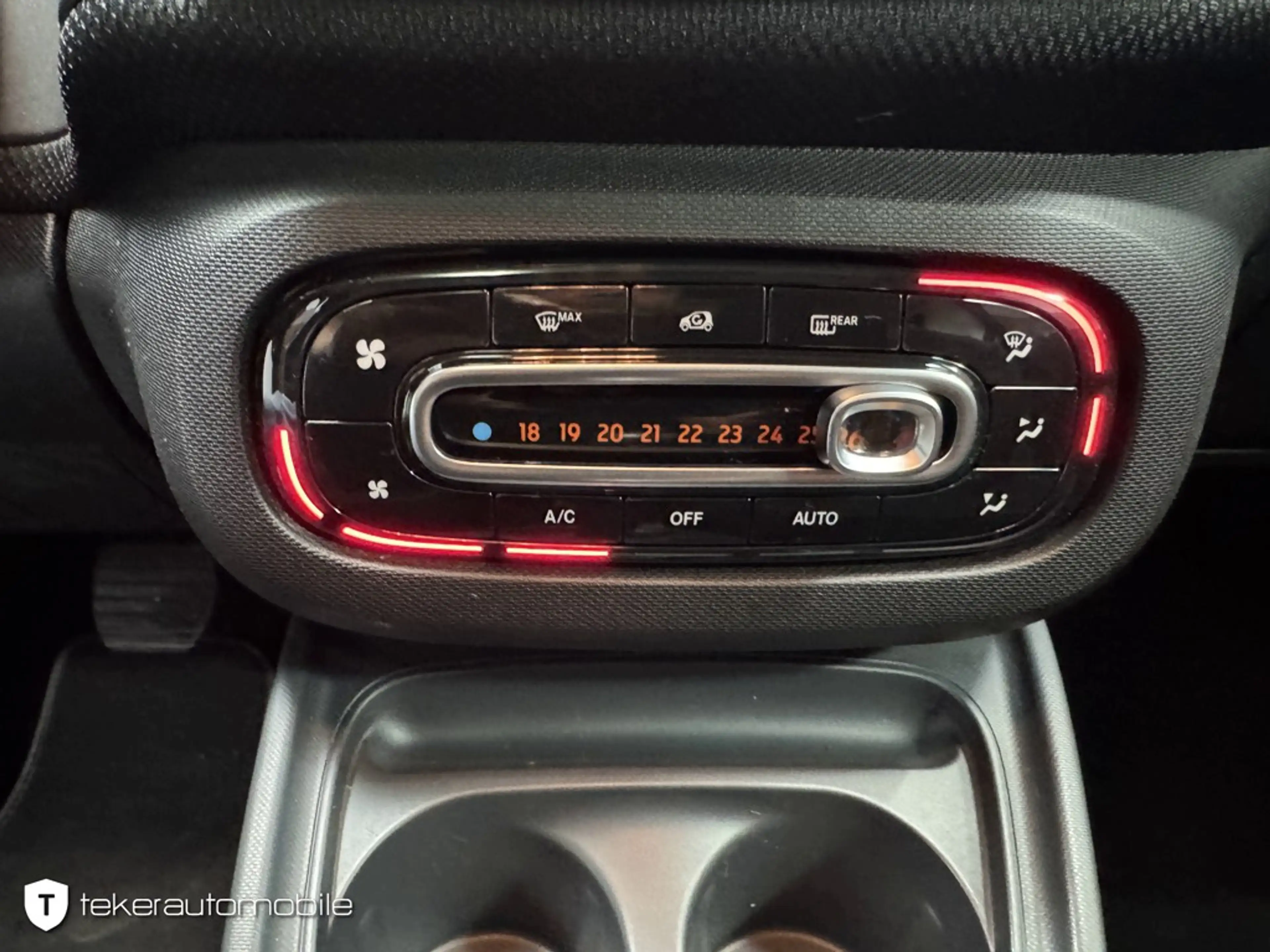 smart forTwo coupe Passion *Twinamic*Navi*90PS* — photo 13