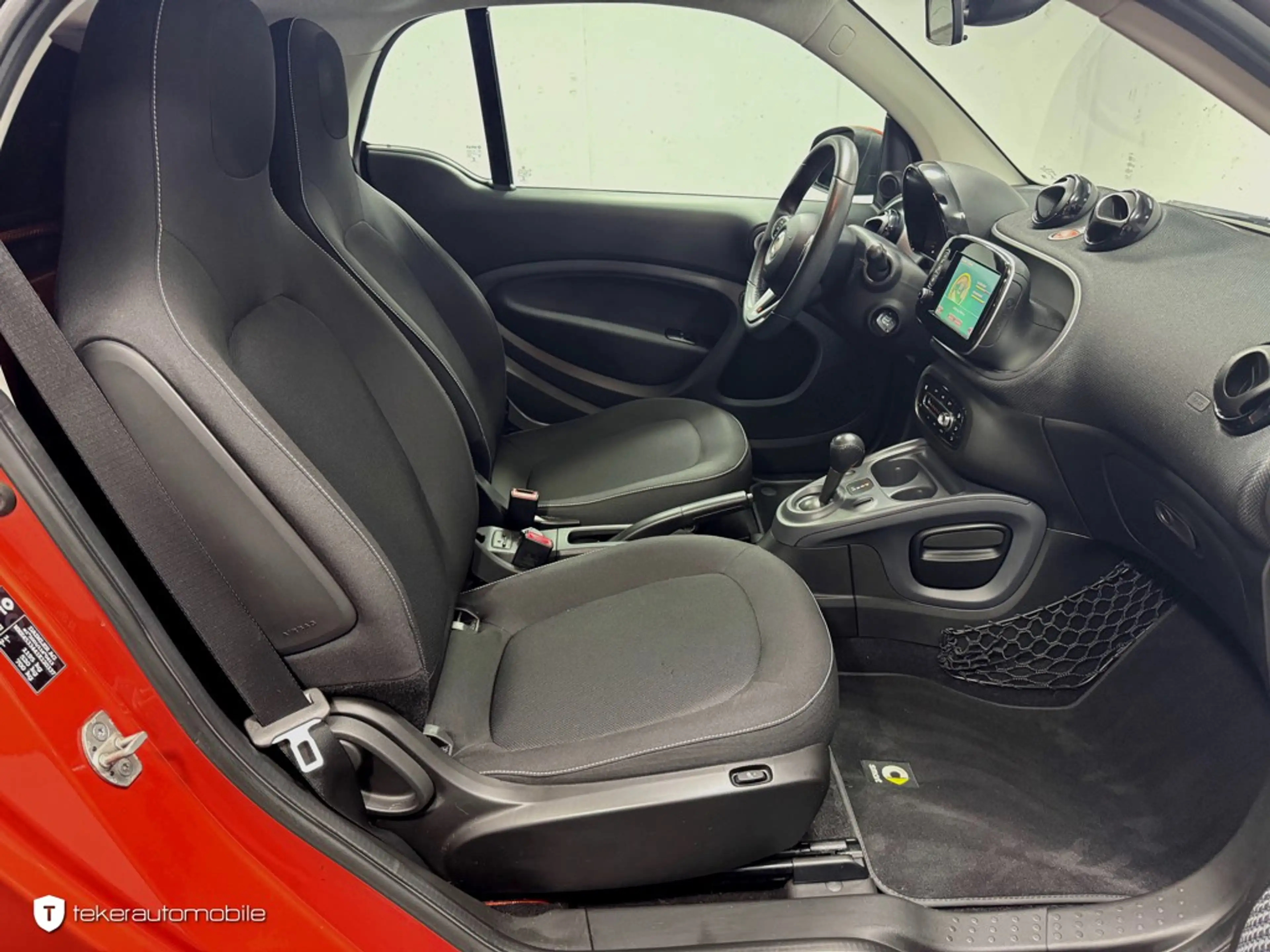 smart forTwo coupe Passion *Twinamic*Navi*90PS* — photo 8