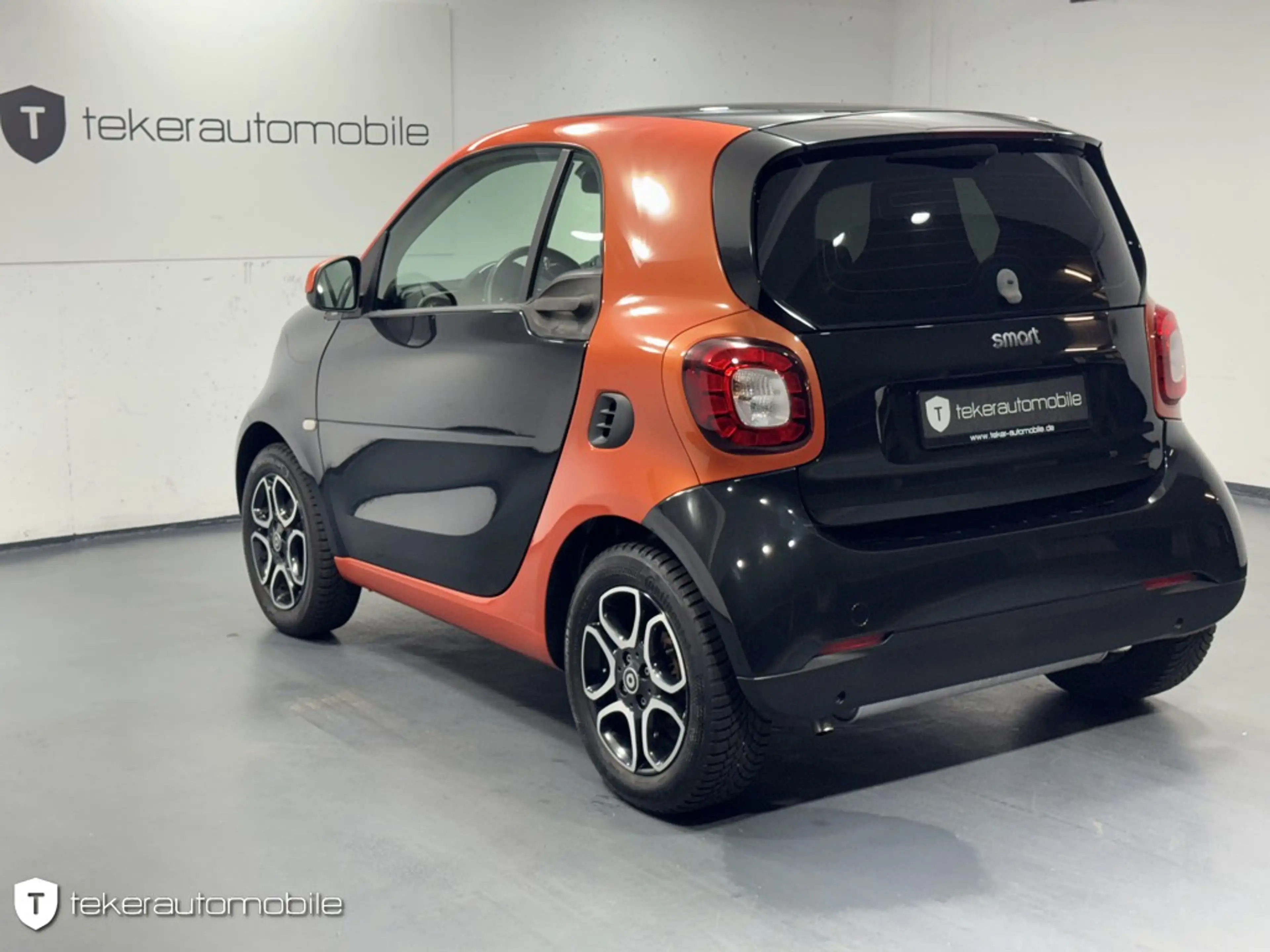 smart forTwo coupe Passion *Twinamic*Navi*90PS* — photo 3