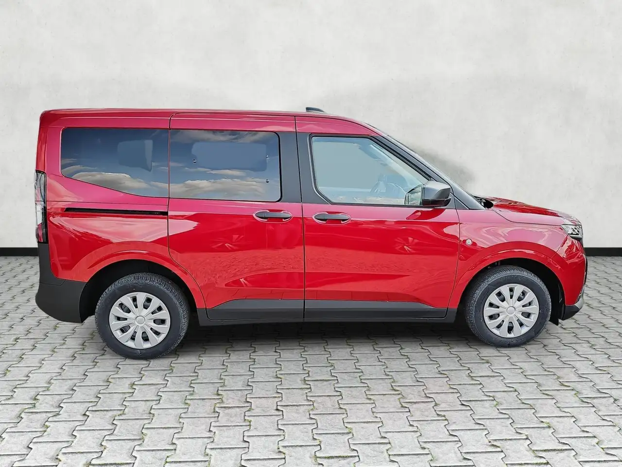 Ford Tourneo Courier 2026 — фото 8