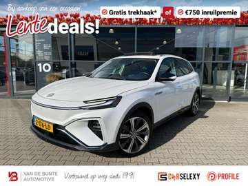 Luxury 70 kWh *Panorama & Adaptieve Cruise*