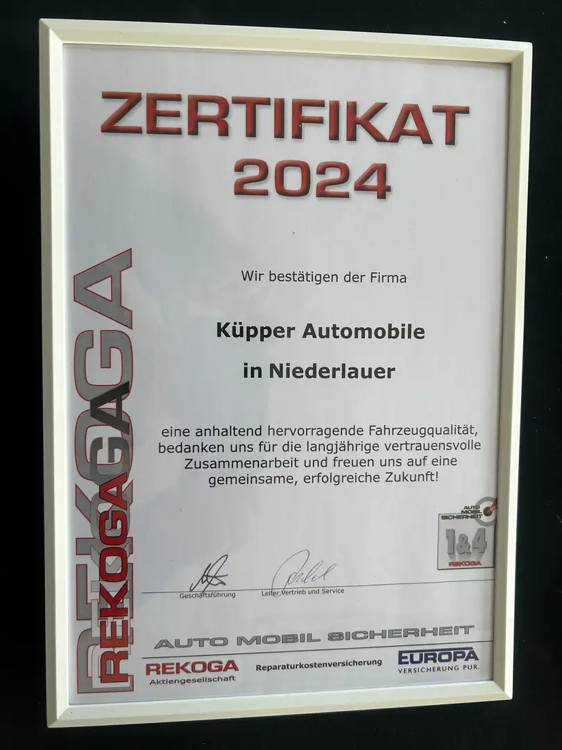 Ford Focus 1.5 TDCi Cool & Connect 1. Hd. Navi PDC Alu Met. Gris - 2