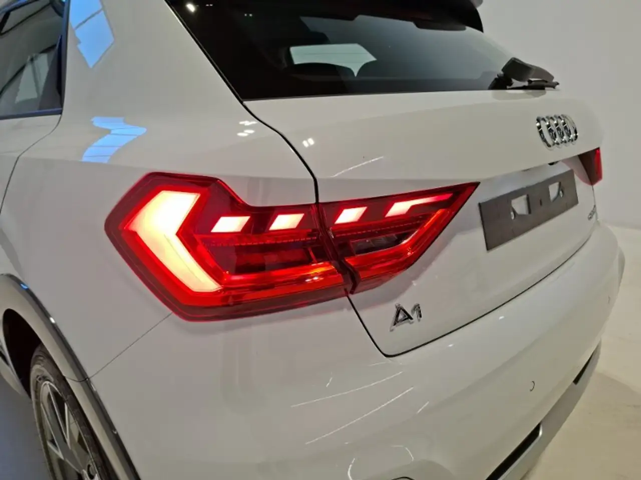 Audi A1 2026 — фото 10