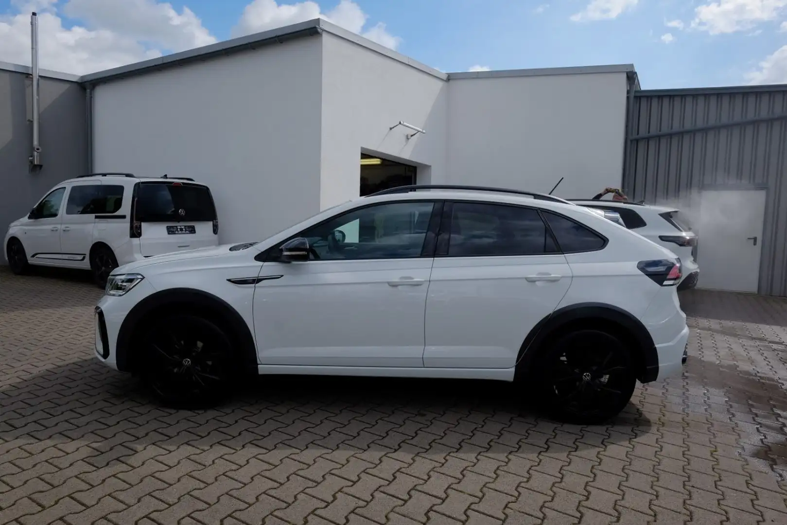 Volkswagen Taigo 1,0TSI DSG R-Line Nav/18Z/Matri/Kam/Verk. Blanc - 2