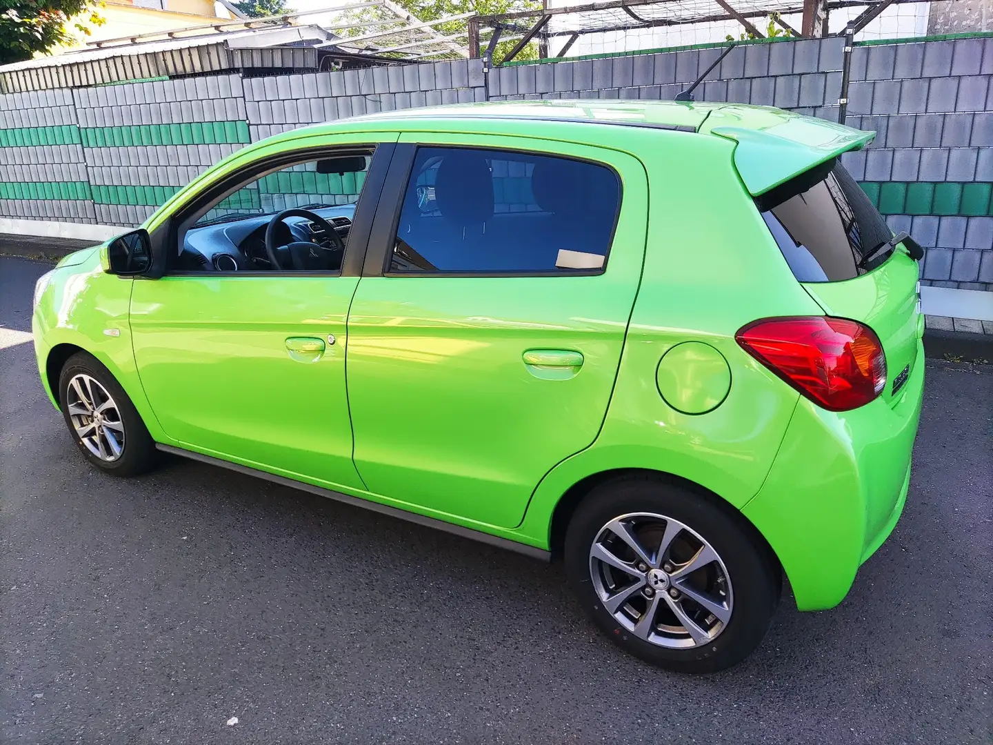 Mitsubishi Space Star 1.2 Klassik Kollektion+Automatik Grün - 2