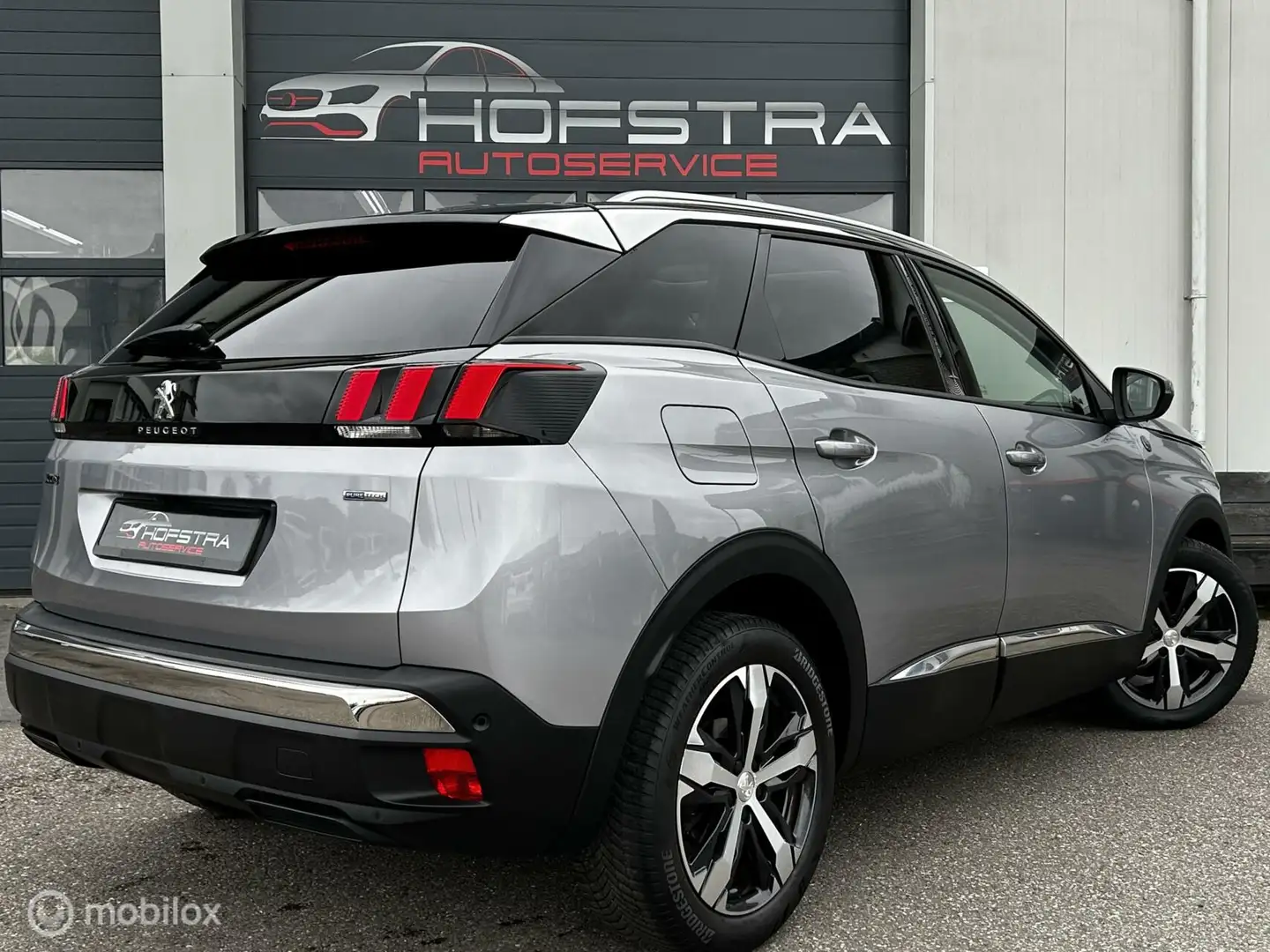 Peugeot 3008 1.2 PureTech Première Aut. Pano Camera Led vol! Grijs - 2