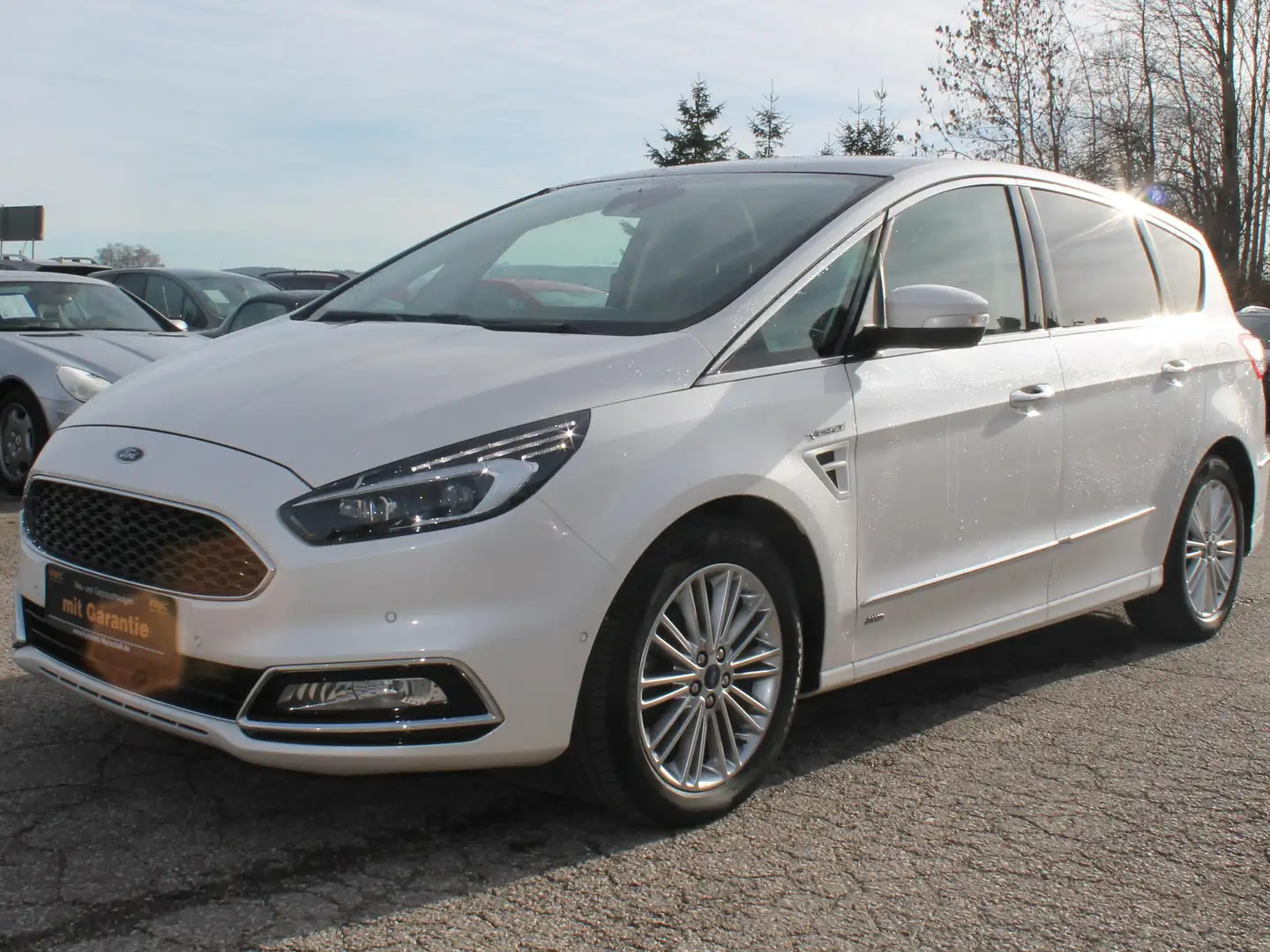 Ford S-Max 2,0 TDCI Vignale AWD 7-SITZER VOLL Weiß - 1
