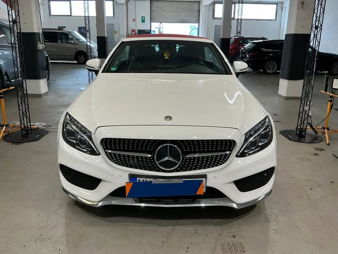 Mercedes-Benz C 250 C250 Cabrio AMG 360°CAM AIRSCRFT NAVI LED Blanc - 1