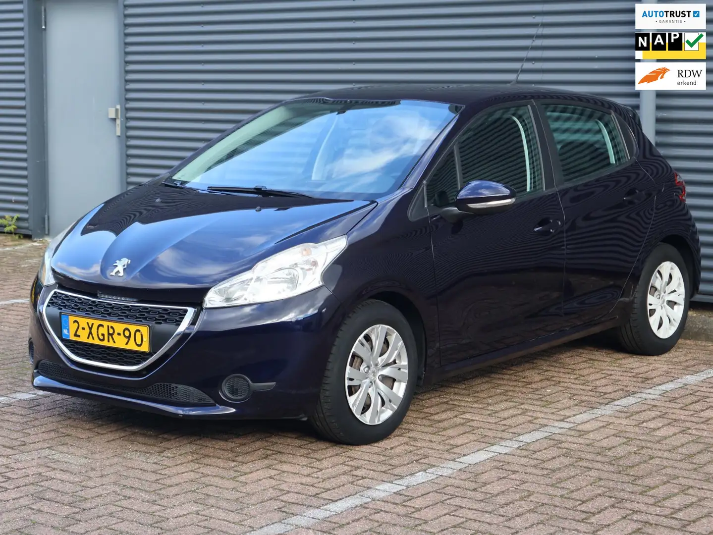 Peugeot 208 1.2 e-VTi Active |Nav|Cruise|Airco|PDC|Nw. Riem|Au Blauw - 1