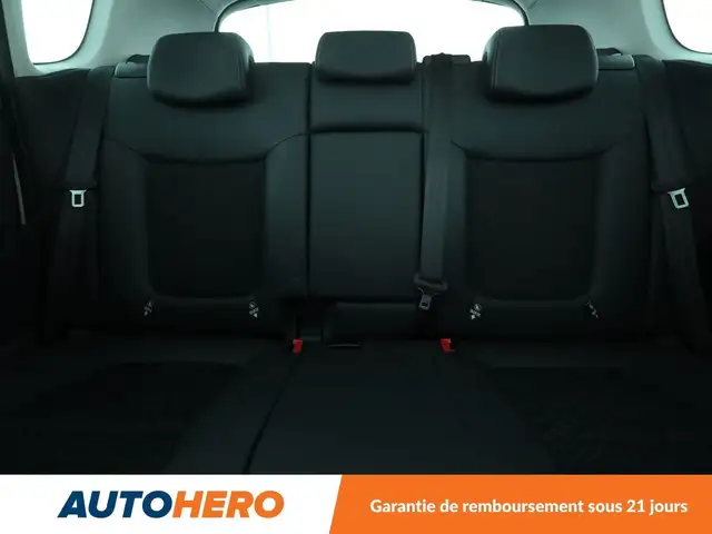 Peugeot 3008 view 15