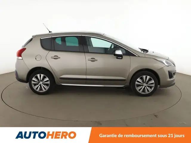 Peugeot 3008 view 7