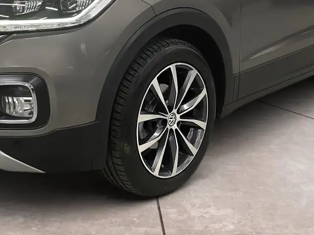 Volkswagen T-Cross view 15