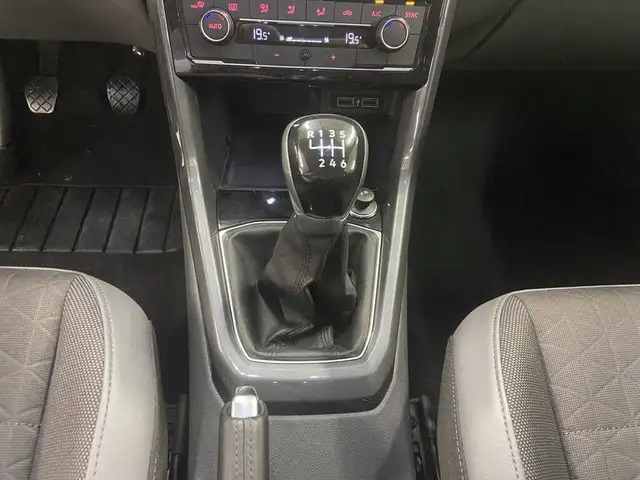 Volkswagen T-Cross view 12