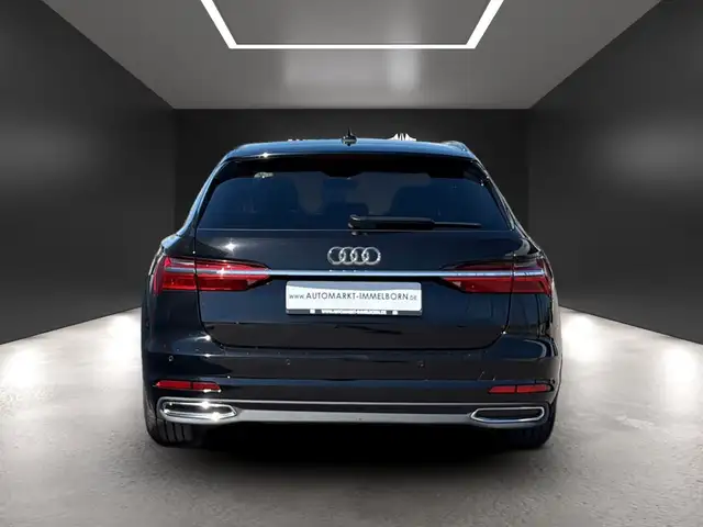 Audi A6 view 10