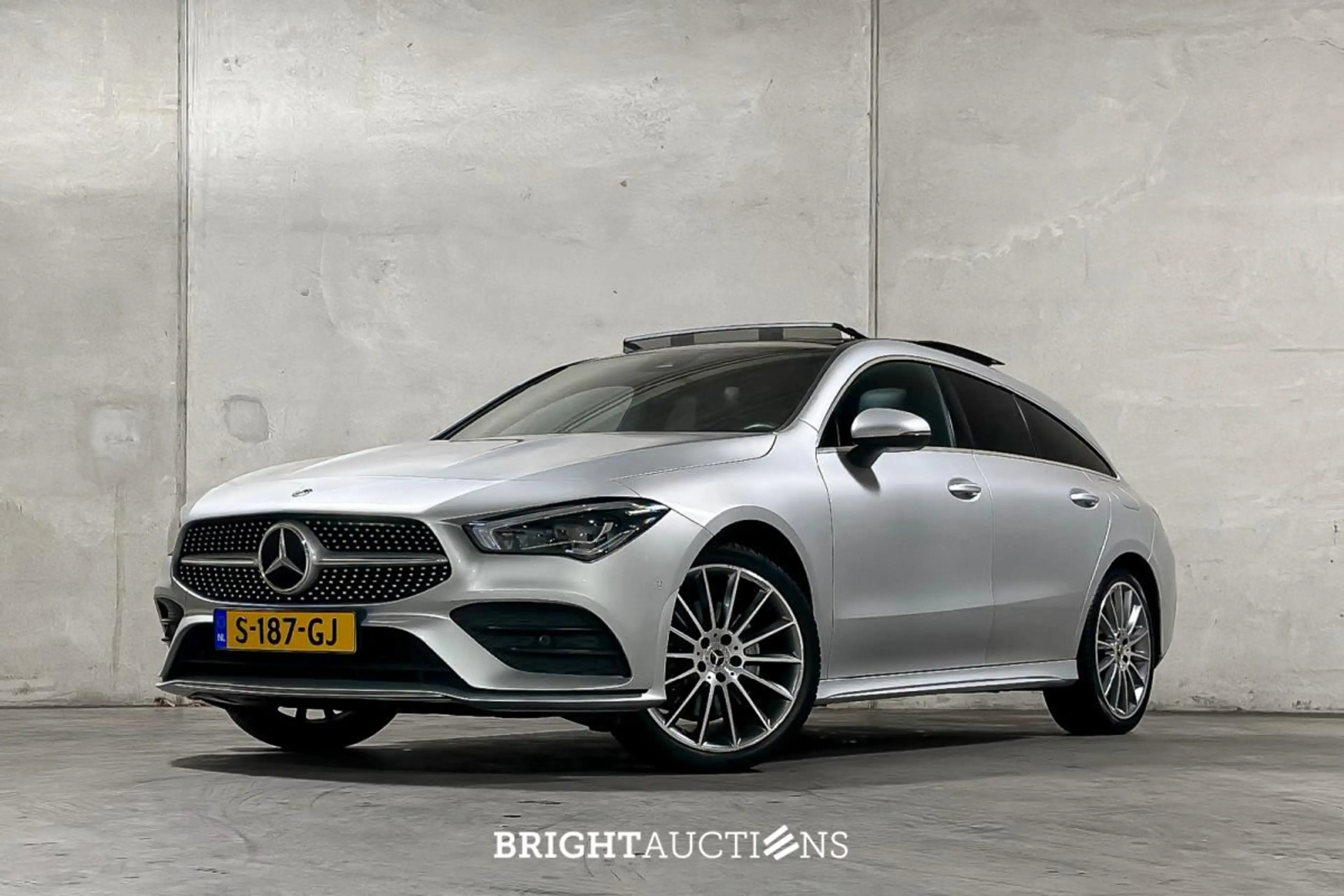 Mercedes-Benz CLA 250 Shooting Brake CLA250 e Premium Plus — photo 4
