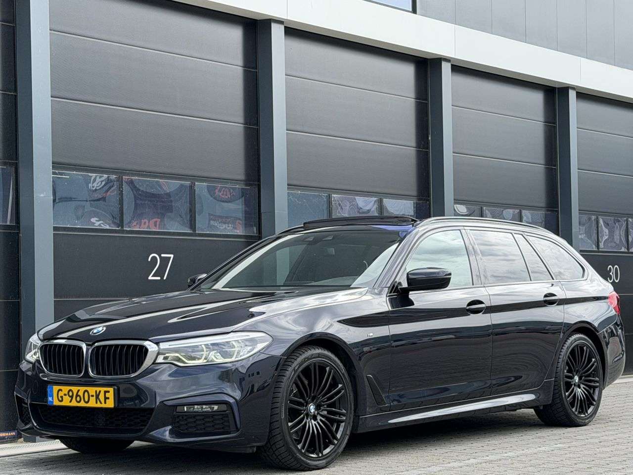 BMW 520