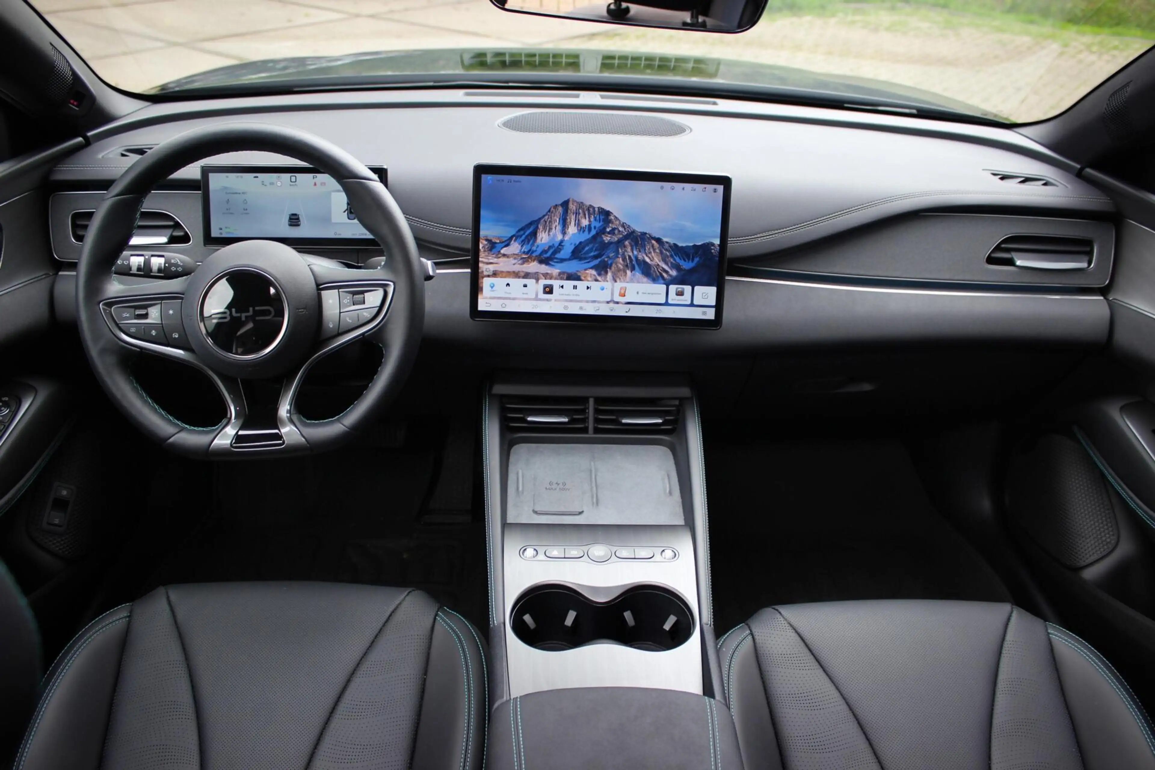 BYD Seal 6 Touring 1.5 DM-i Comfort Lite // Long Range 19 kWh — photo 5