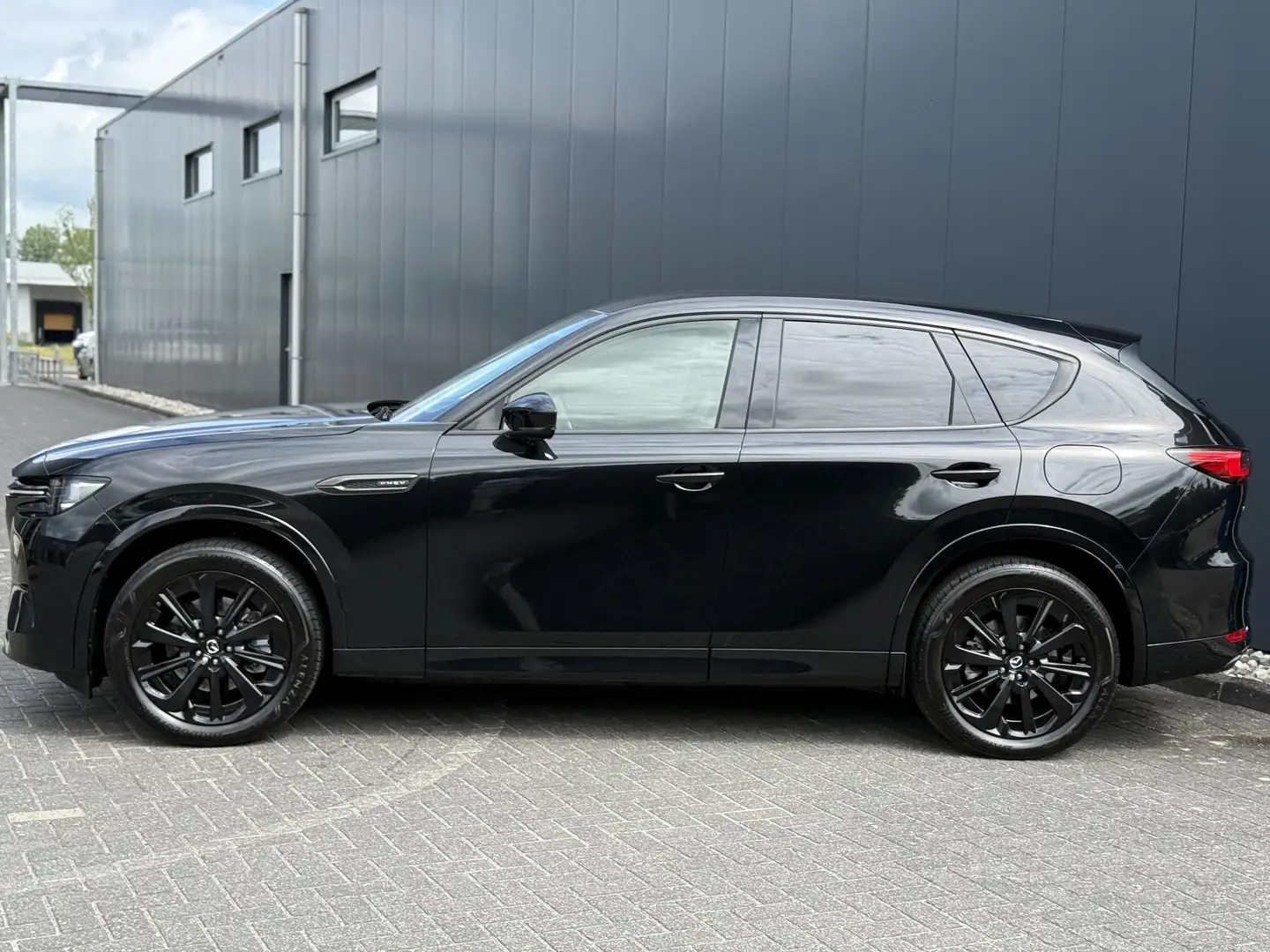 Mazda CX-60 2.5 e-SkyActiv PHEV Homura ACC | Stoelverwarming & Zwart - 2