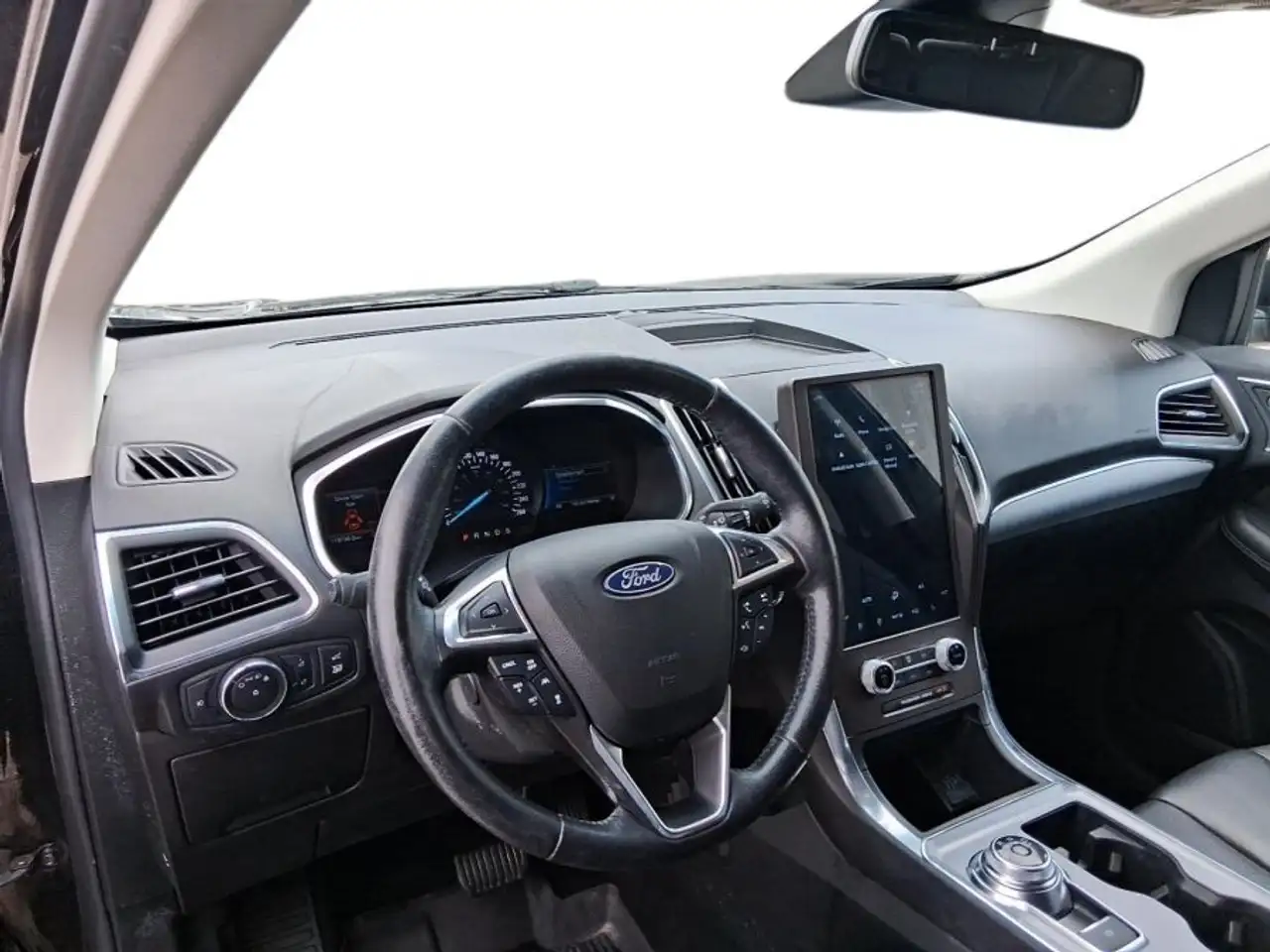 Ford Edge снимка Ford Edge