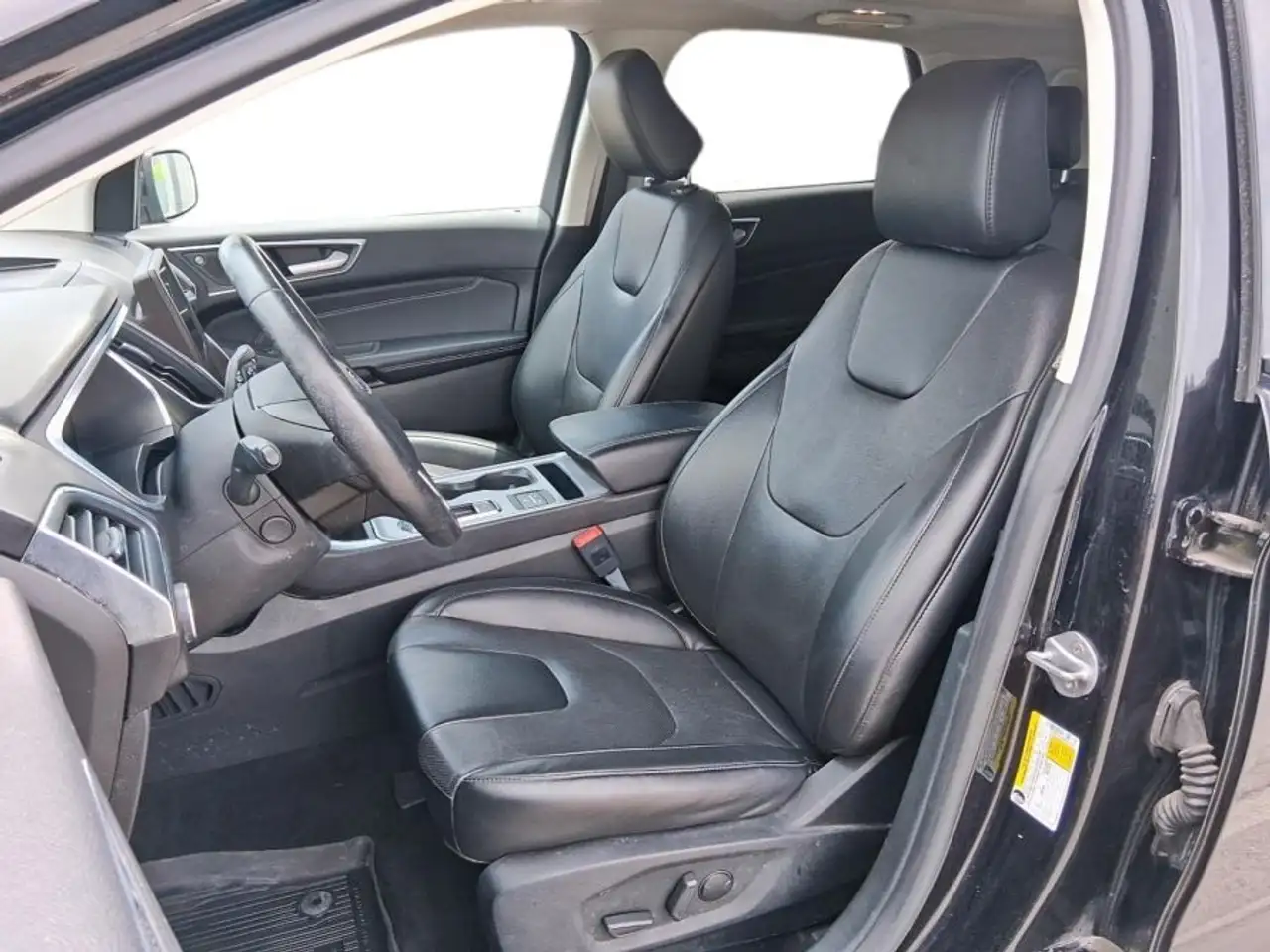 Ford Edge снимка Ford Edge