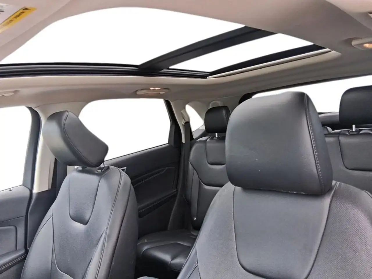 Ford Edge снимка Ford Edge