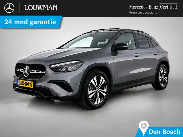 Mercedes-Benz GLA 180 Star Edition Luxury Line | Night pakket | Panorama