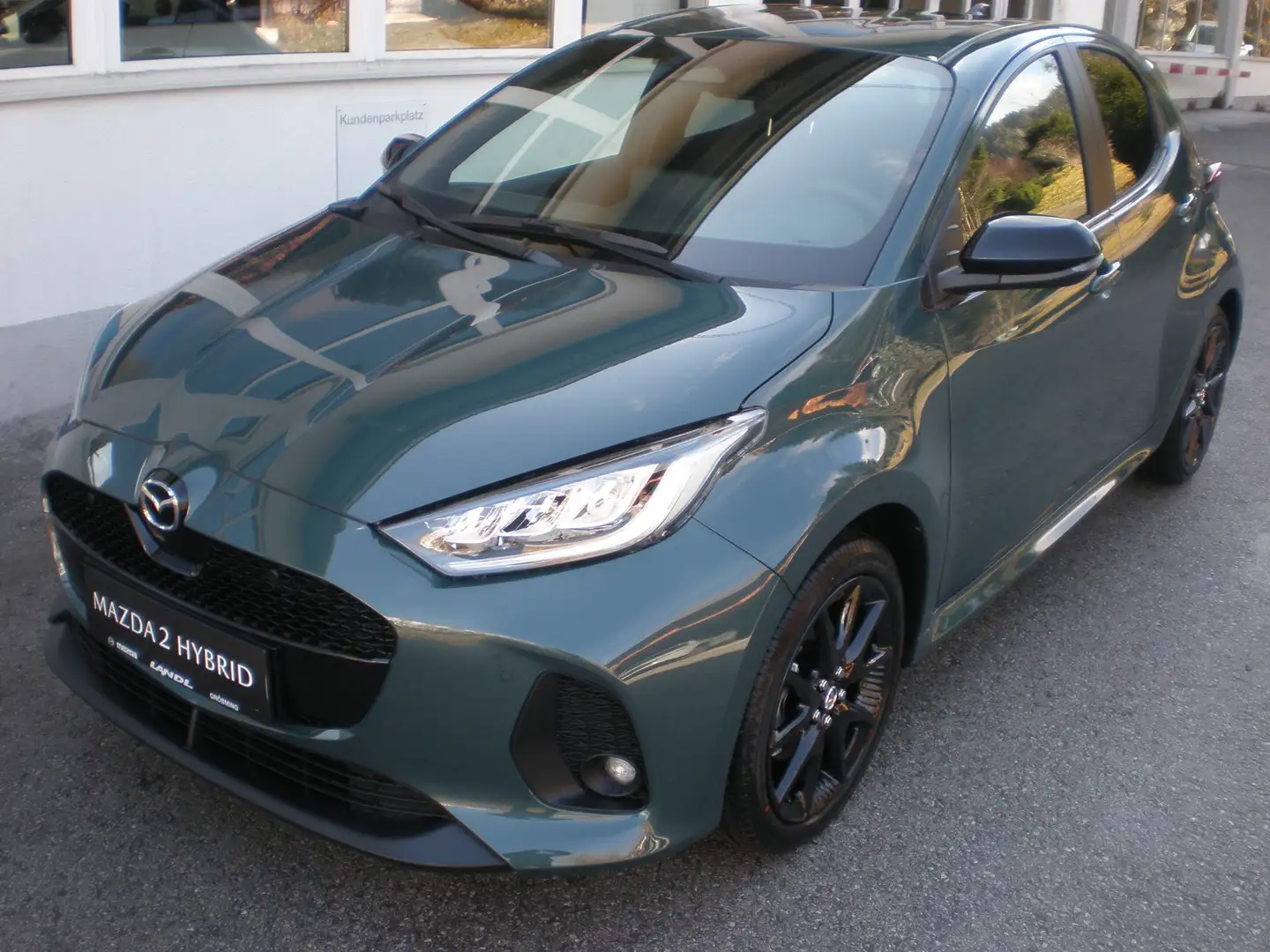 Mazda 2 Hybrid AT Homura Grün - 2