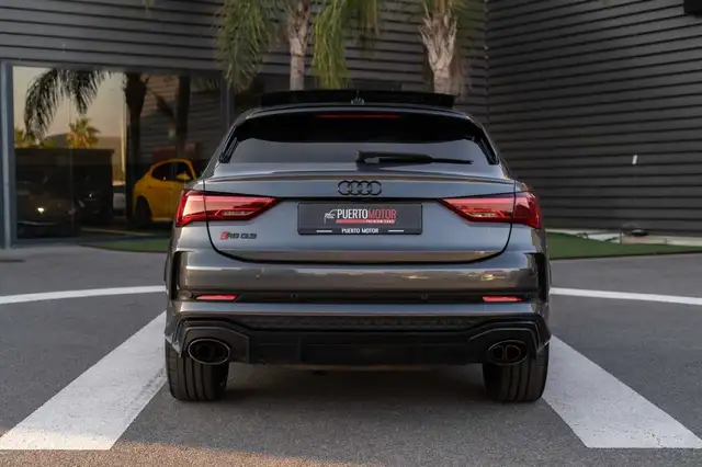 Audi RS Q3 view 5