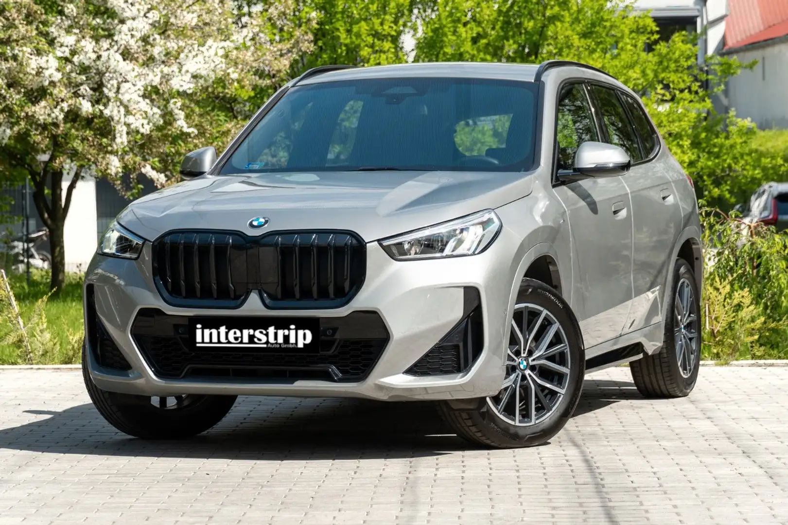BMW X1 20d xDRIVE.M SPORT.DR.ASS.PR.ASS.SHZ.ISO Argent - 1