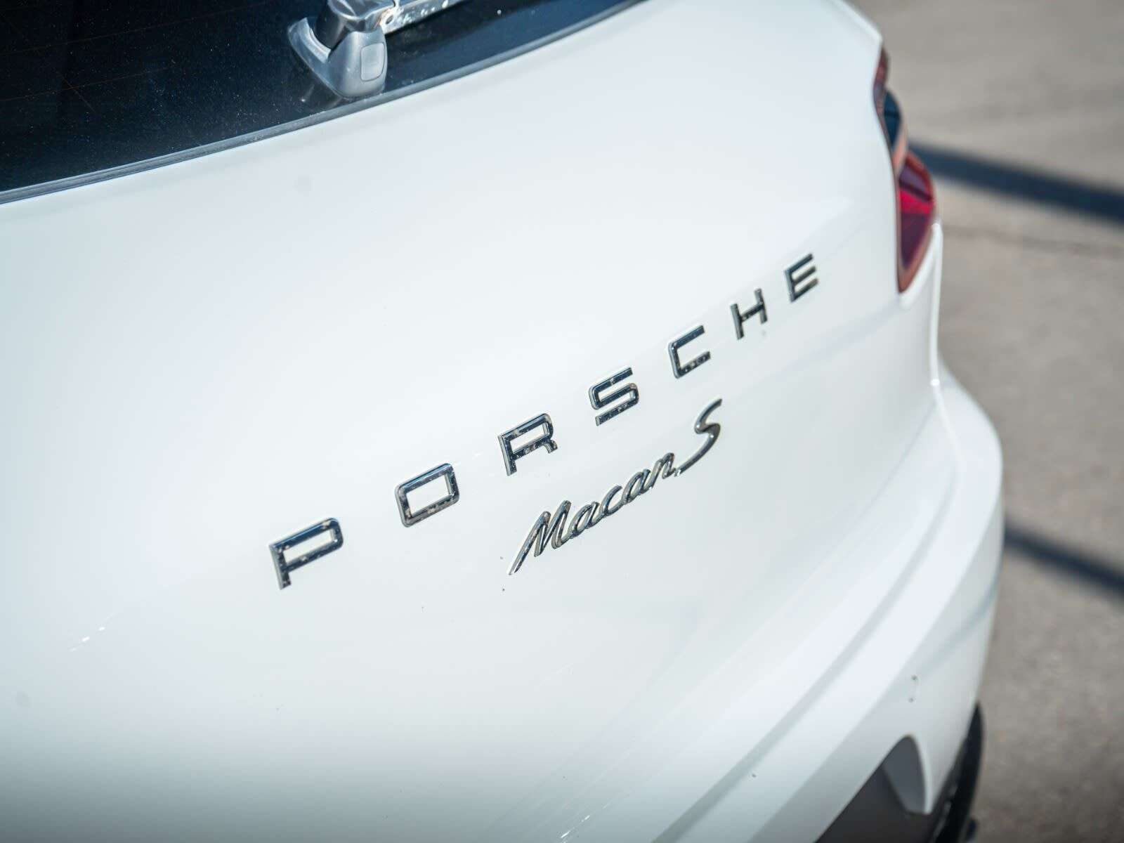 2018 Porsche Macan S w/Premium Plus/Bose Sound/Cooled Seats thumb 12