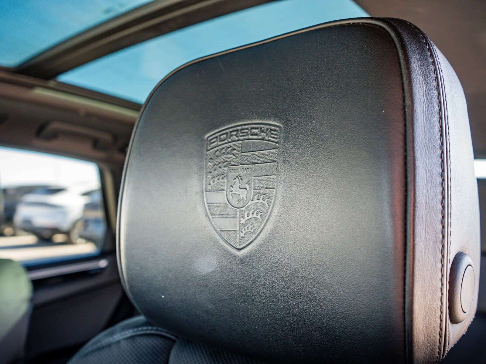 2018 Porsche Macan S w/Premium Plus/Bose Sound/Cooled Seats thumb 28