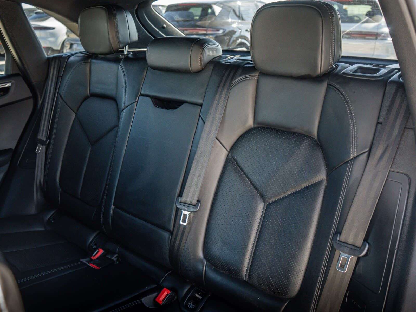 2018 Porsche Macan S w/Premium Plus/Bose Sound/Cooled Seats thumb 22