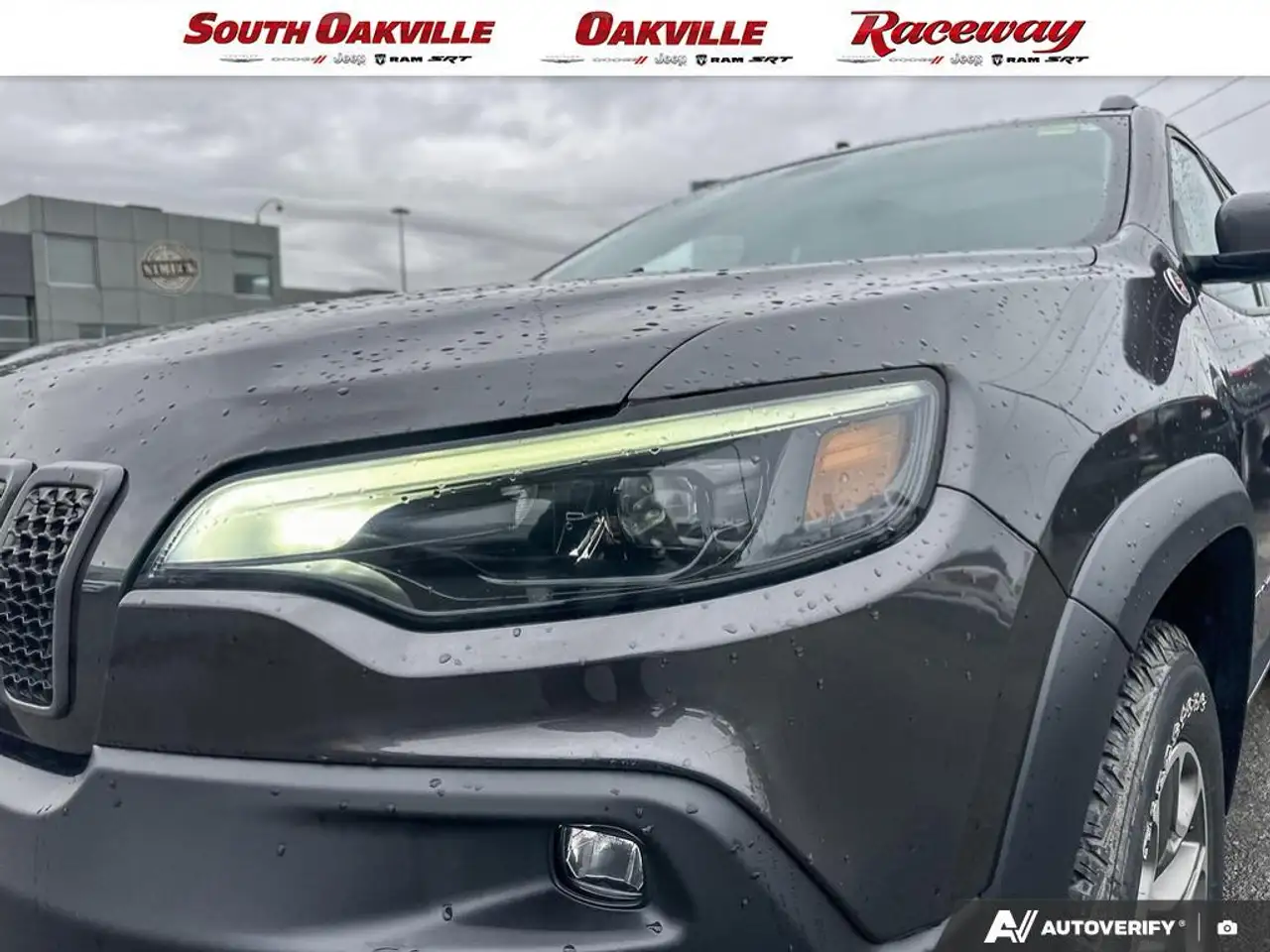 Jeep Cherokee снимка Jeep Cherokee