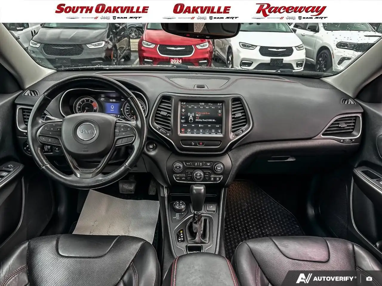 Jeep Cherokee снимка Jeep Cherokee