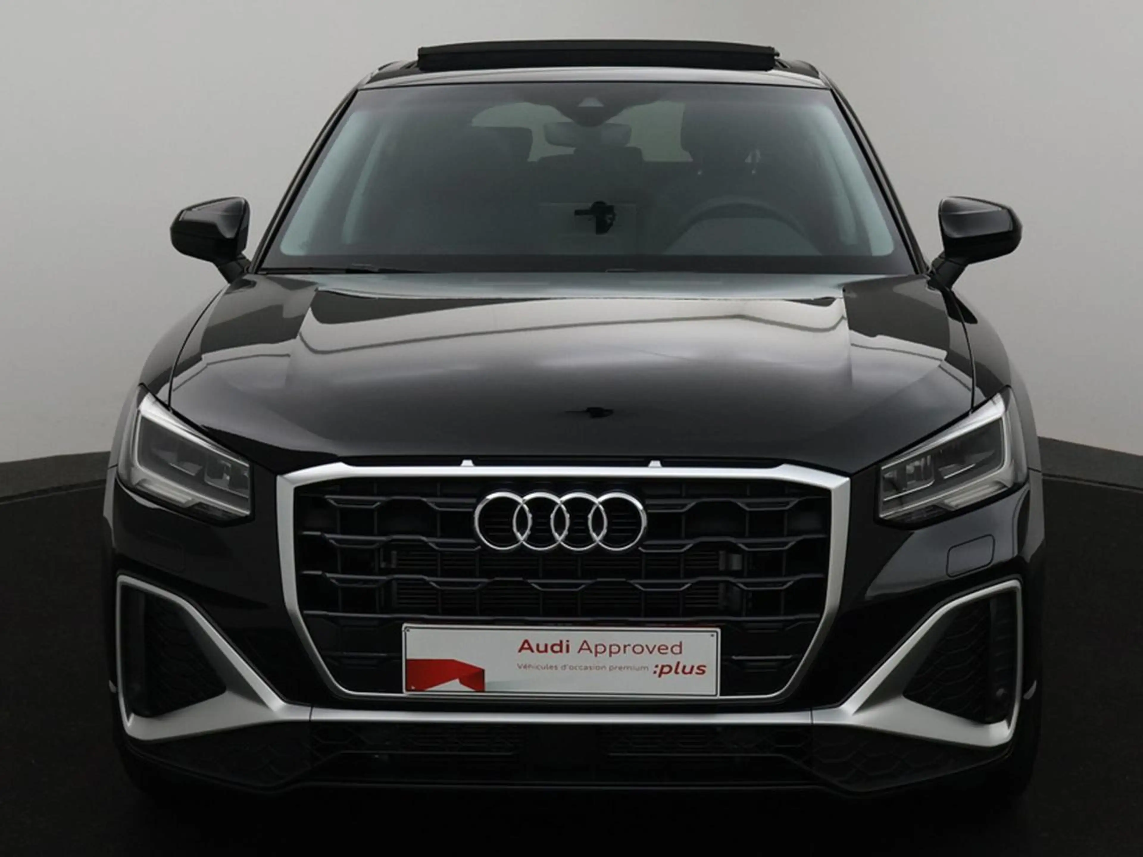 Audi Q2 35 TFSI Prestige Edition S tronic — photo 2