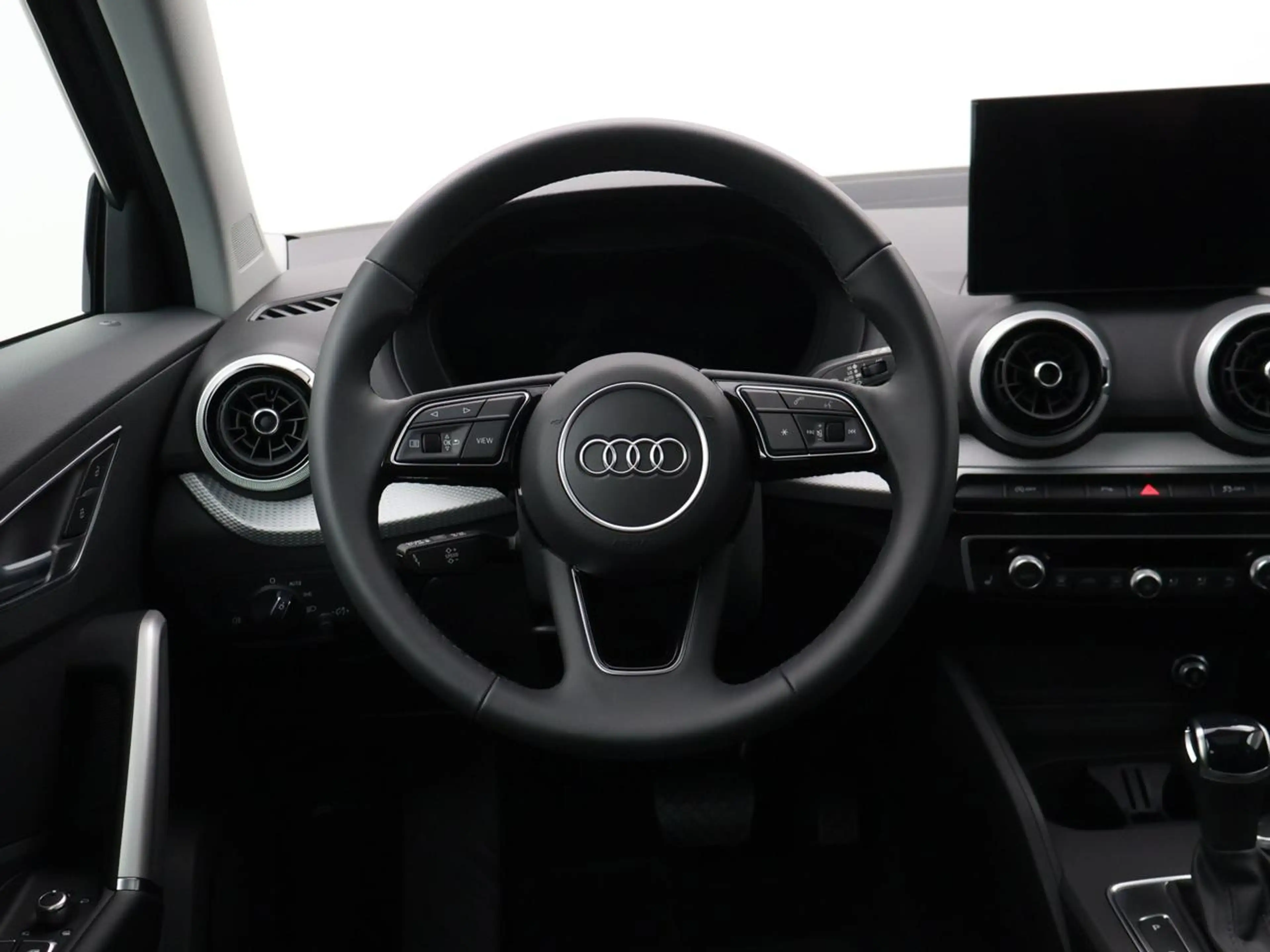 Audi Q2 35 TFSI Prestige Edition S tronic — photo 10