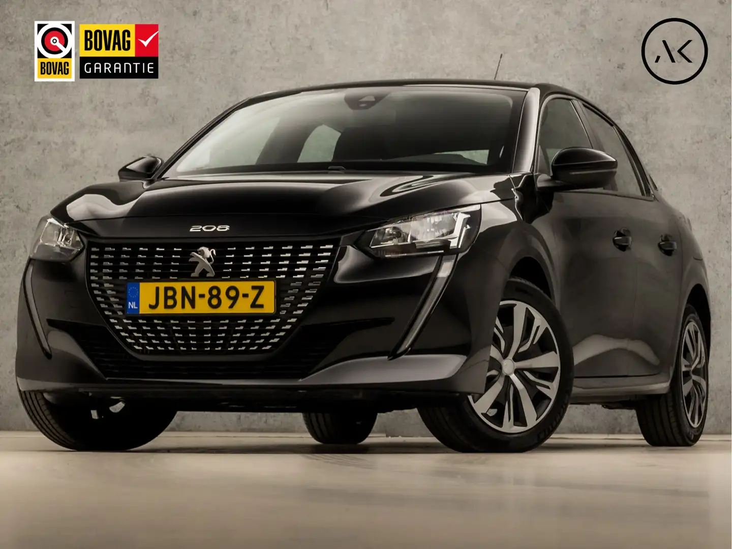Peugeot 208 1.2 PureTech Allure Sport Automaat (APPLE CARPLAY, Noir - 1