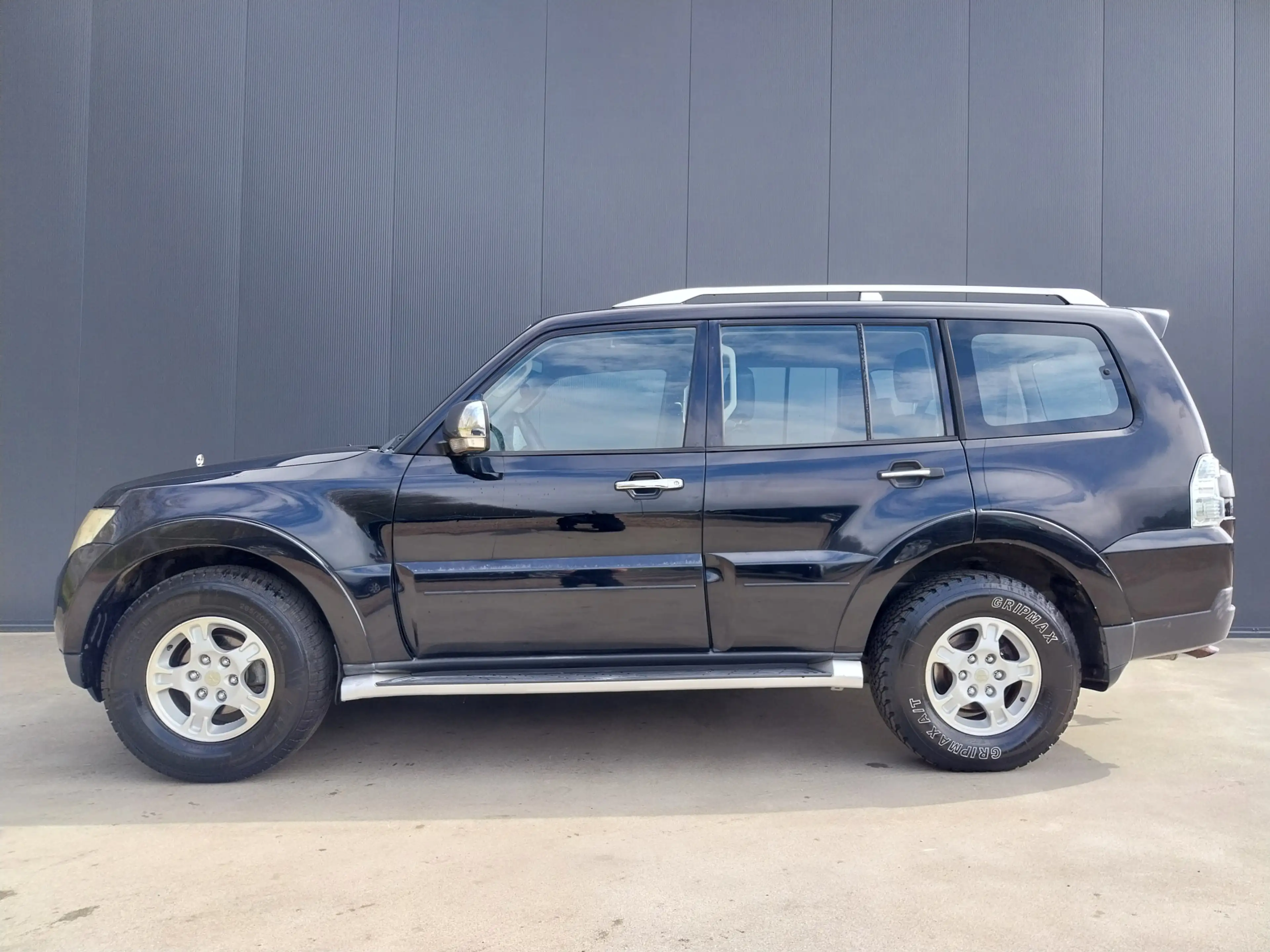 Mitsubishi Pajero 3.0 V6 AUTOMAAT 7 PERS LEER CRUISE ECC TREKHAAK — photo 9