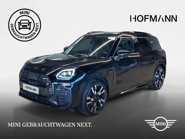 MINI Countryman C John Cooper Works Trim